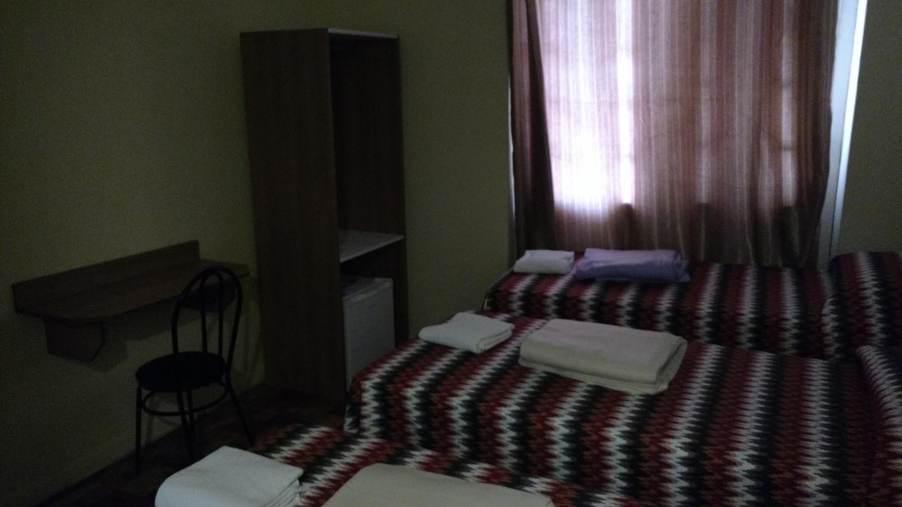 Lotus Hotel & Hostel ポルト・アレグレ エクステリア 写真